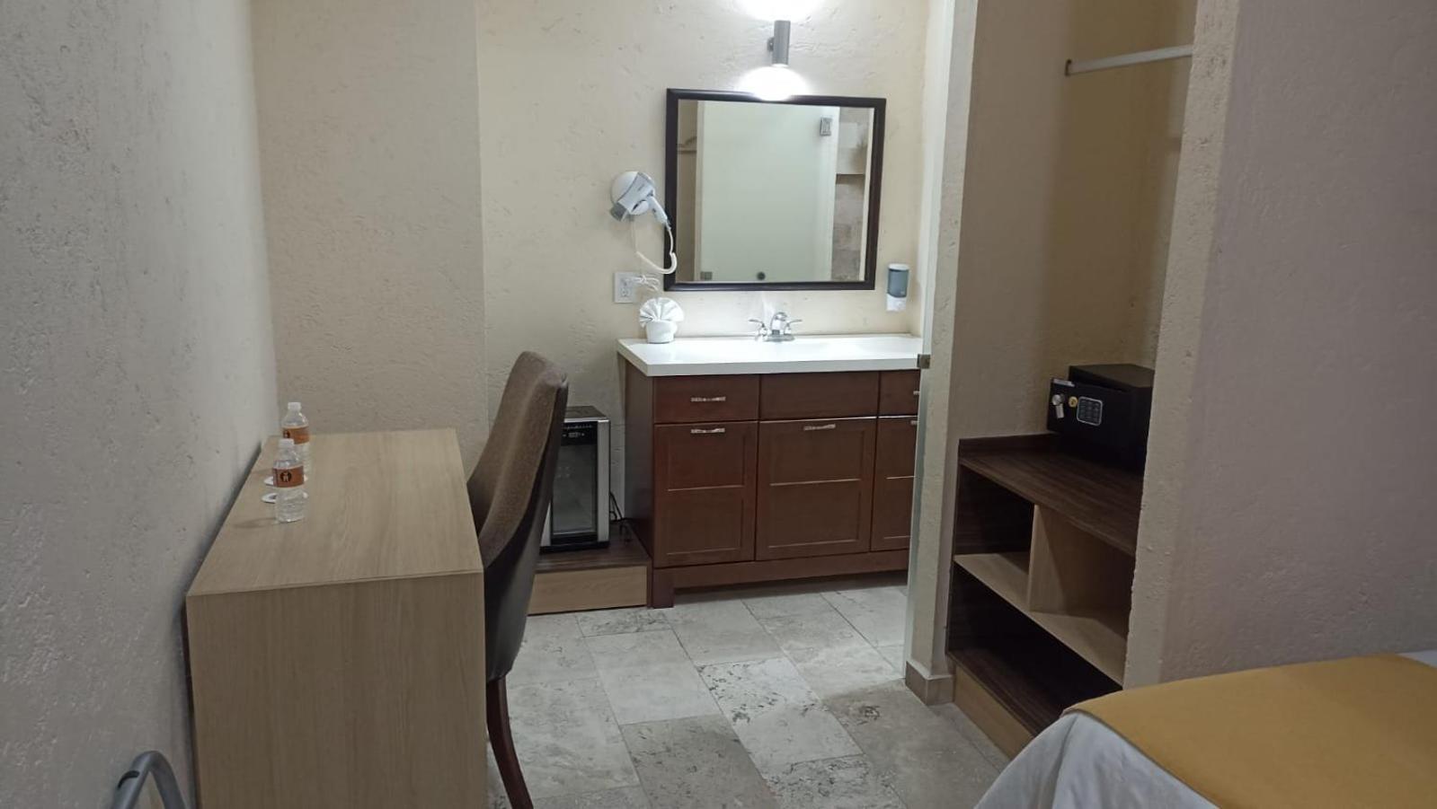 Hotel Yahalis Jilotepec de Abasolo Ngoại thất bức ảnh