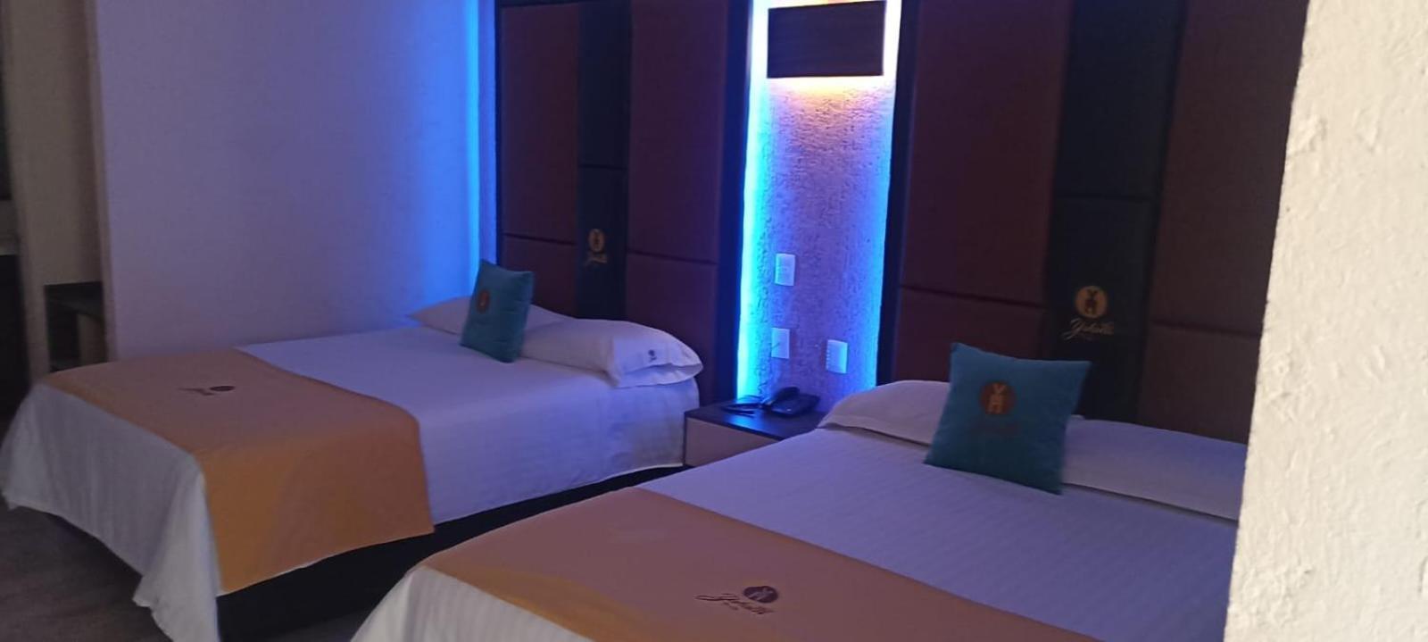 Hotel Yahalis Jilotepec de Abasolo Ngoại thất bức ảnh